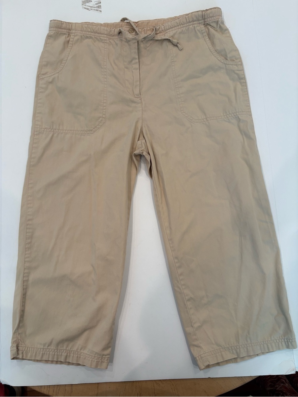 bill blass Beige Drawstring Cropped Trousers-size small-beach-summer-coastal